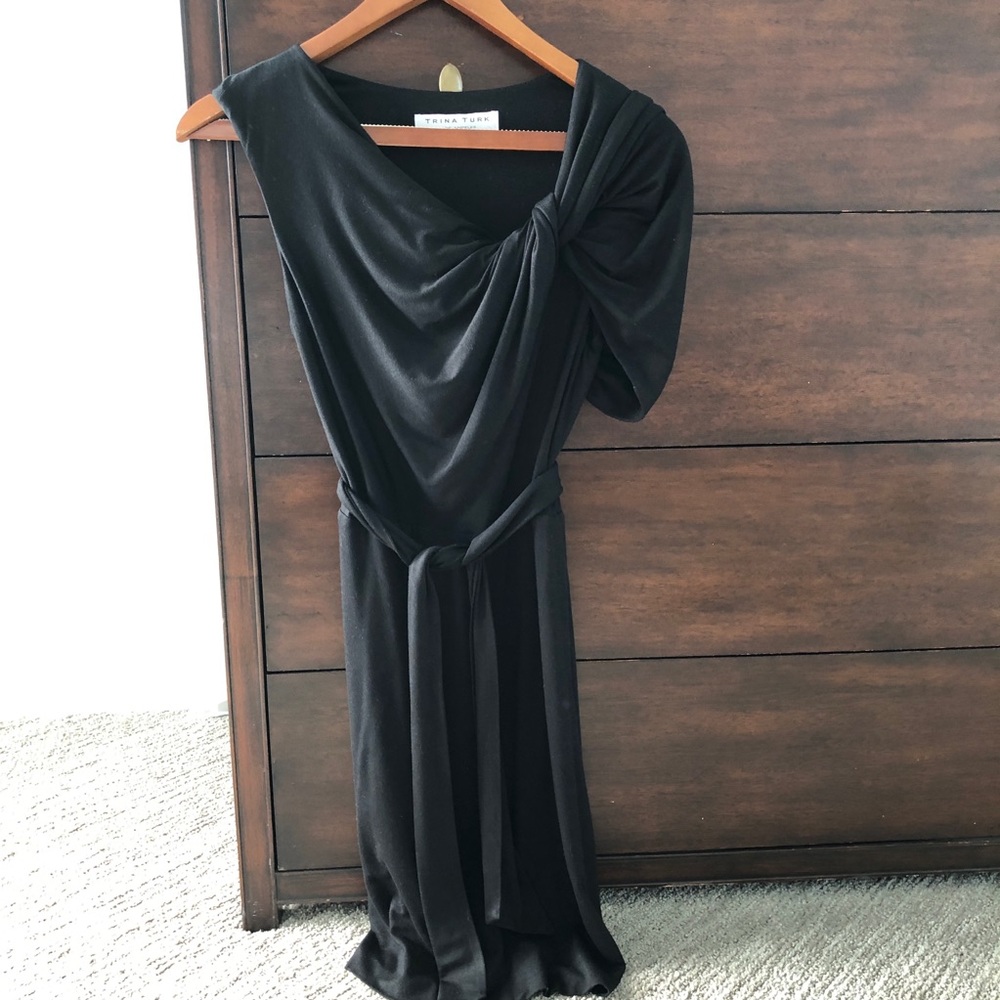 Trina Turk twist shoulder dress, black jersey